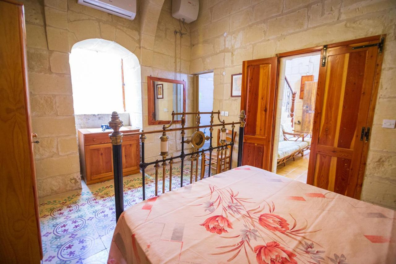 Dar Ta' Tumas Villa Gharb  Exterior photo